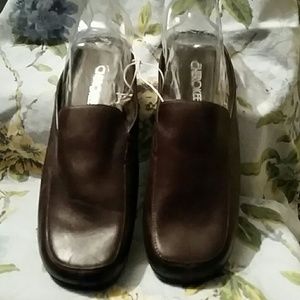 Cherokee 8.5 NWOT Brown Mule Women's